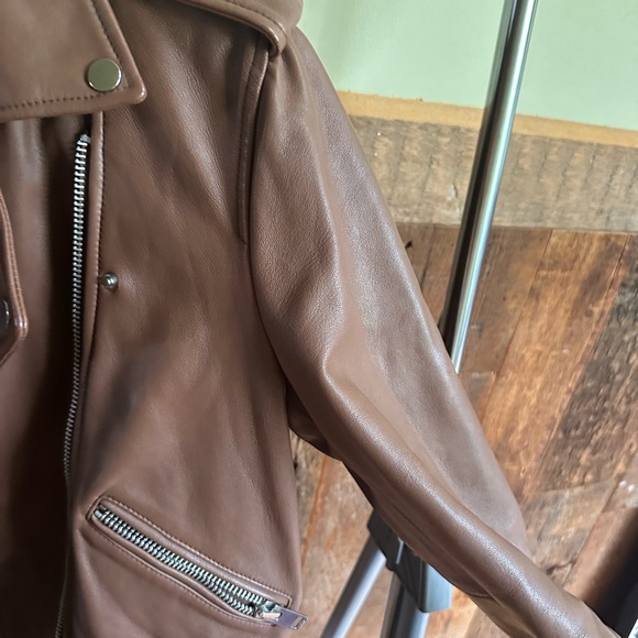 WALTEE BAKER 100% LEATHER JACKET - Picture 3 of 8